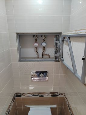 Люк под плитку Нажимной Железяка, 1 створка Люк под плитку Нажимной Железяка, 1 створка