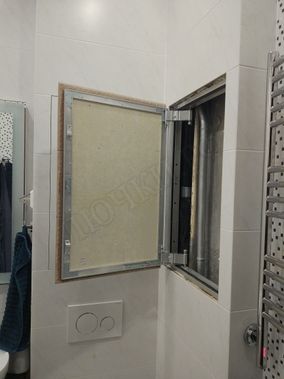 Люк под плитку Секрет 3.0 300*400 Люк под плитку Секрет 3.0 300*400